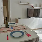 Fiore Di Mare - Delizioso Bilocale Con Posto Auto Vicino Al Porto Lejlighed *