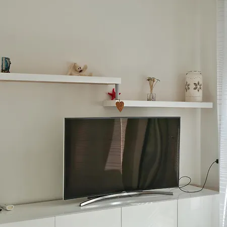 Fiore Di Mare - Delizioso Bilocale Con Posto Auto Vicino Al Porto Grado