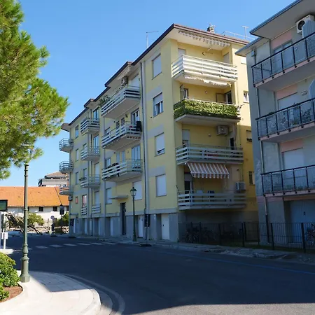 Apartment Fiore Di Mare - Delizioso Bilocale Con Posto Auto Vicino Al Porto
